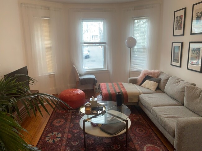 Photo - 17 Orrin St Apartment Unit 2