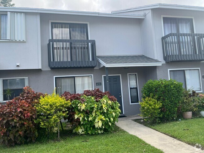 Building Photo - 4105 Inlet Cir Rental