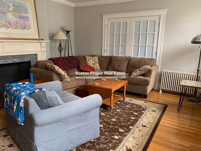 Photo - 118-120 University Rd