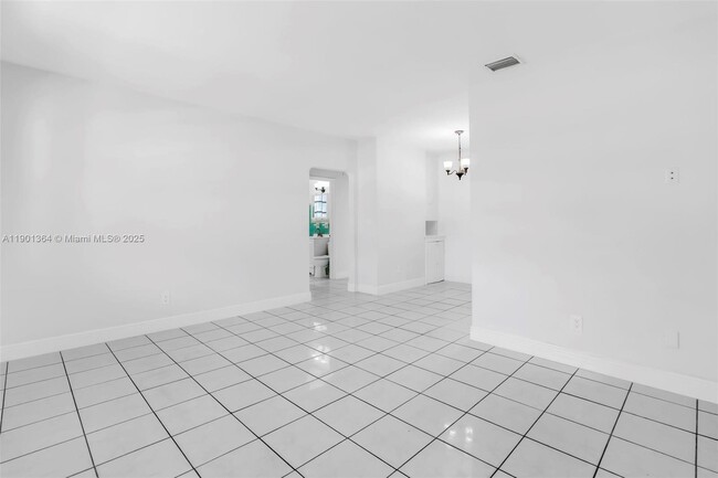 Photo - 5801 SW 9th Terrace Unit 5801