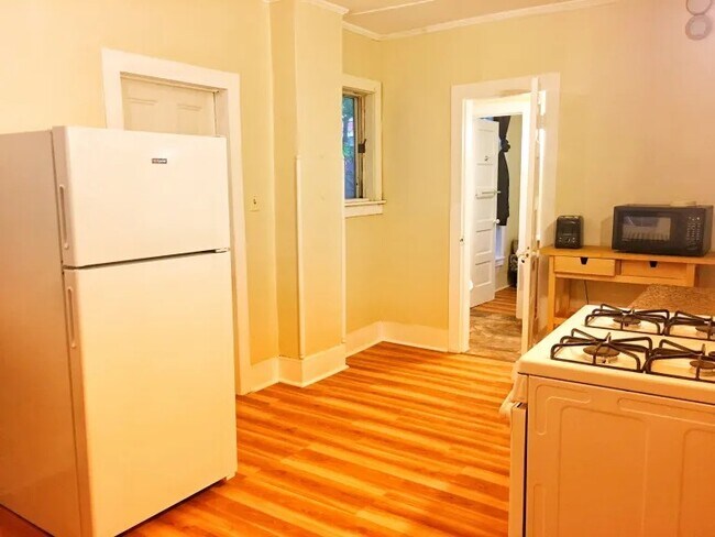 Photo - 115 Stewart Ave Unidad 1