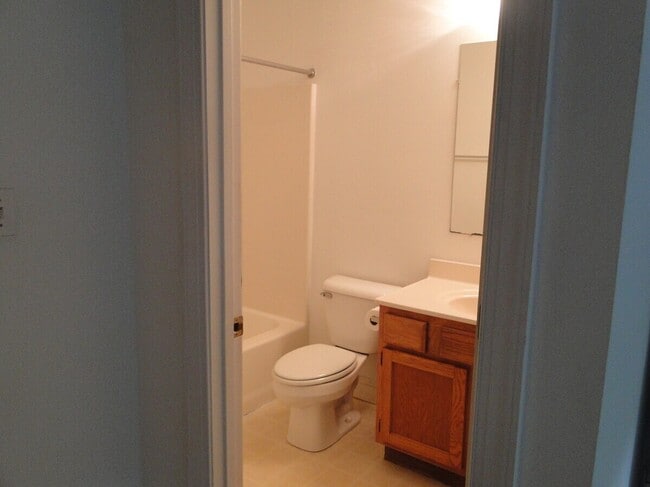 Photo - 106 Pine St