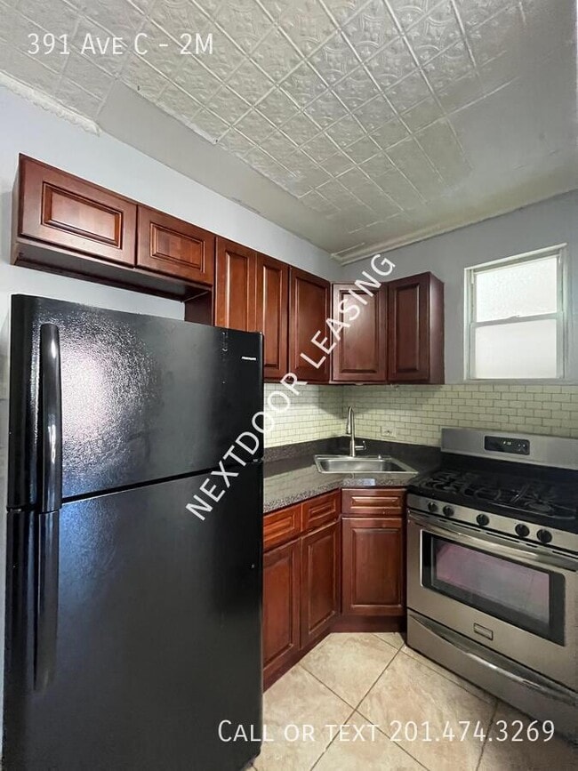 Building Photo - 391 Avenue C Unit 2M