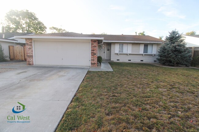 $3,595-Beautiful 3 BD/2 BA Home In Blossom... - $3,595-Beautiful 3 BD/2 BA Home In Blossom...