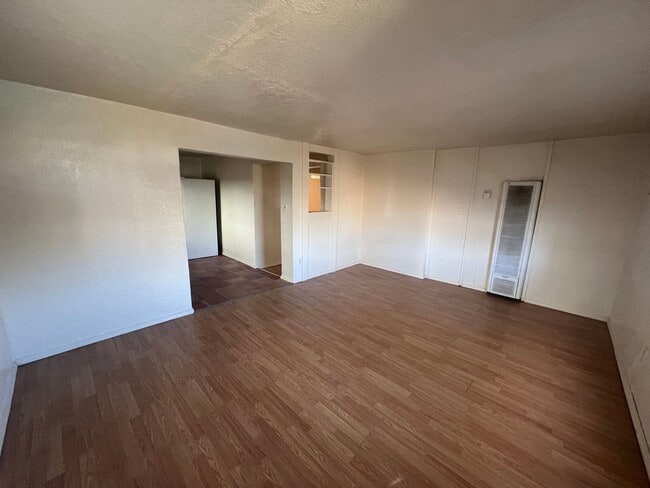 Photo - OLD TOWN 2 Bedroom 1 Bath