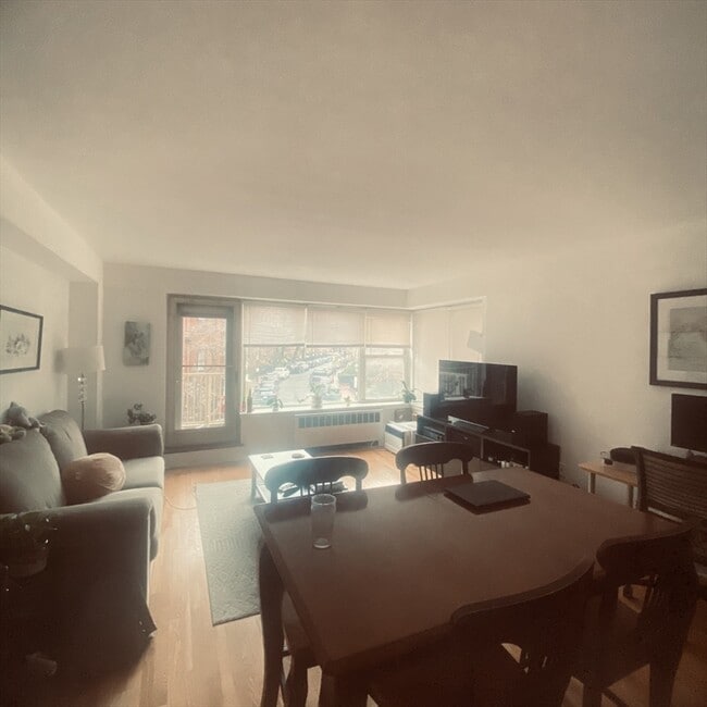 Photo - 145 Pinckney St Unit 205