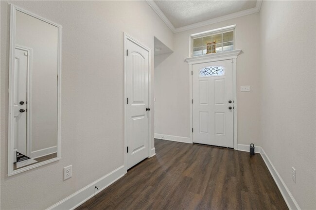 Photo - 1011 Dove Chase Ln