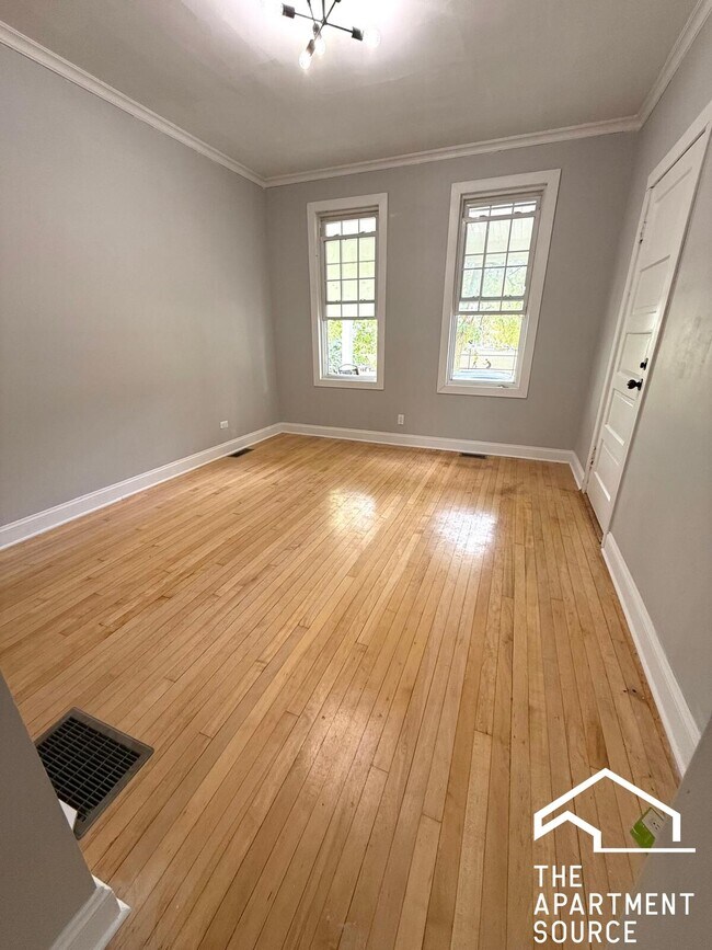 Photo - 3714 W Cortland St Unit 1A