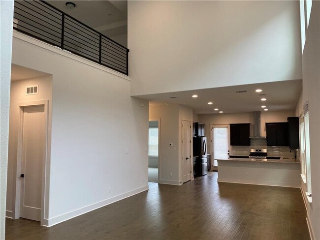 Photo - 1329 Westborough Ln