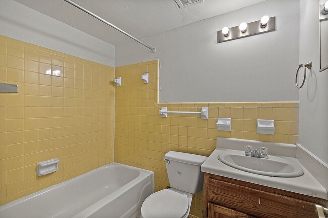 Photo - Avondale Forest