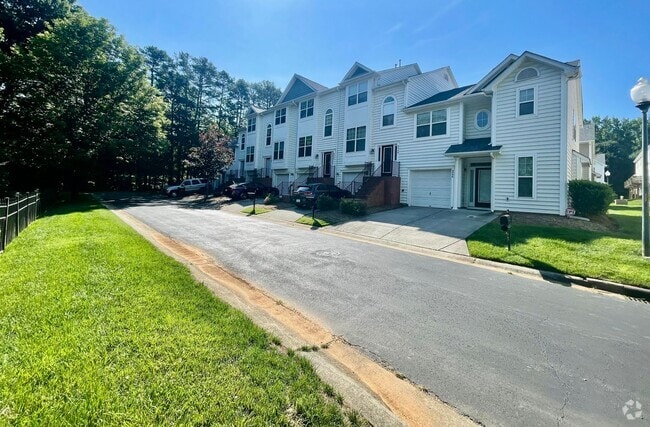 Building Photo - RoyalCeladon6454 Unit 1 Rental