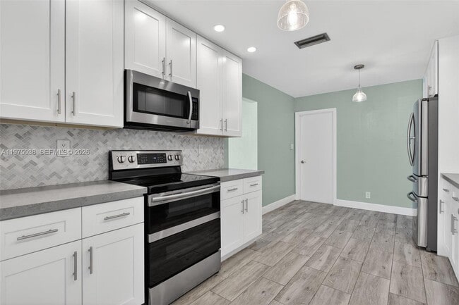 Photo - 7613 NW 67th Ave