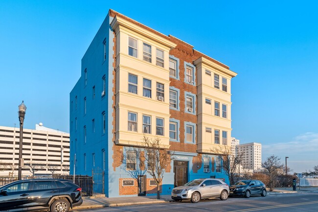 Building Photo - 143 S South Carolina Ave Unit D1 Rental