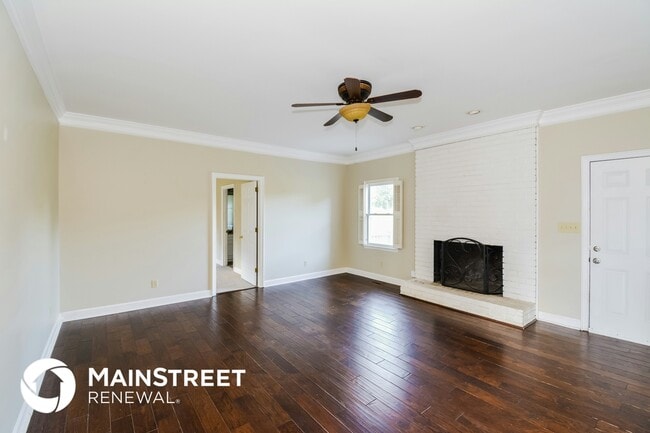 Photo - 680 Northridge Dr