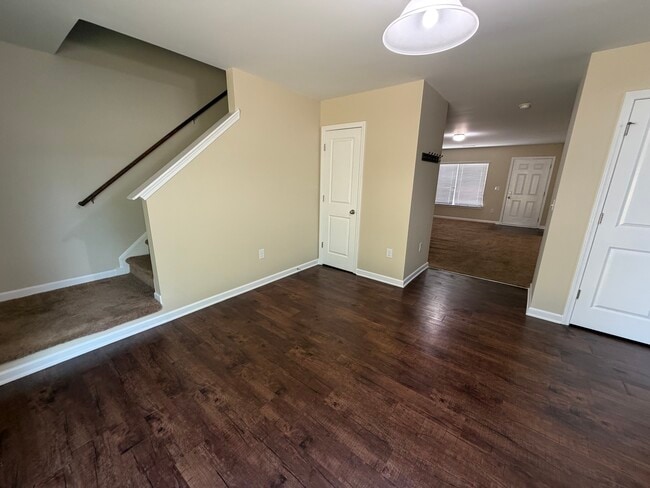 Photo - 3556 Jetstream Dr NW