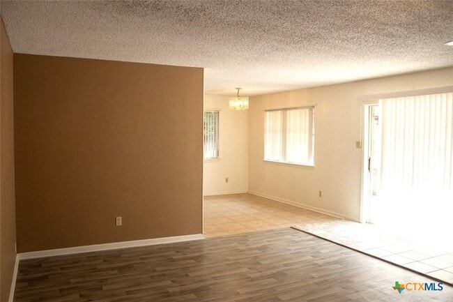 632 Manning Dr