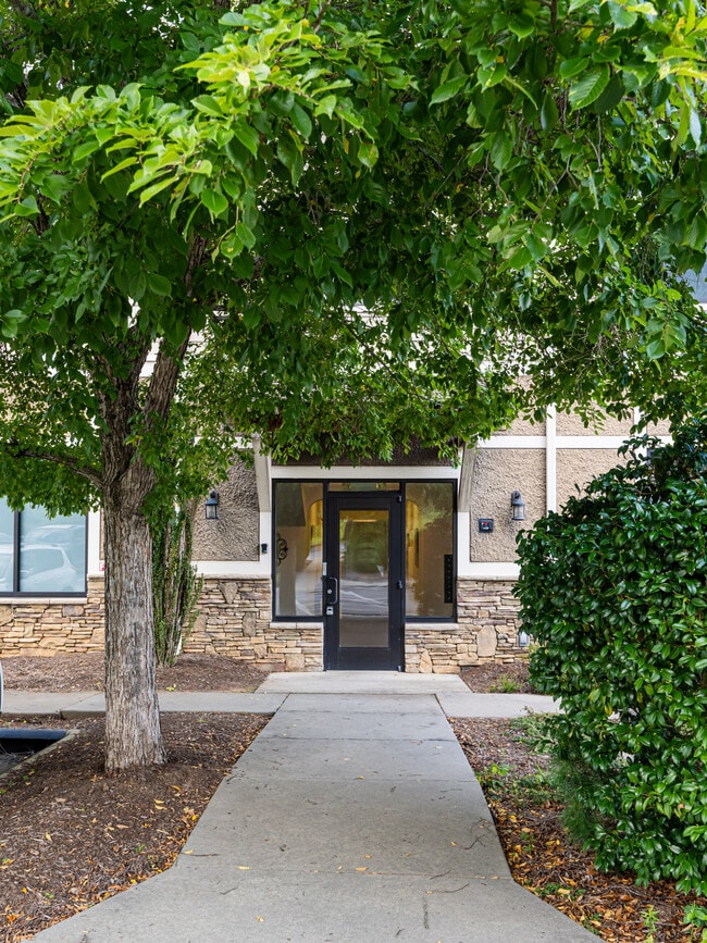 Photo - 2 Monticello Village Dr