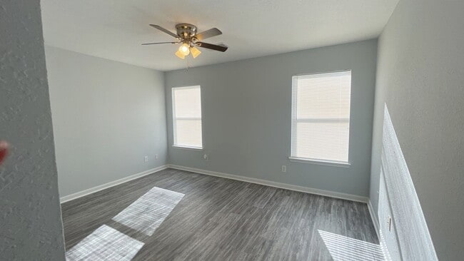 Photo - 12211 Windsor Bay Ct