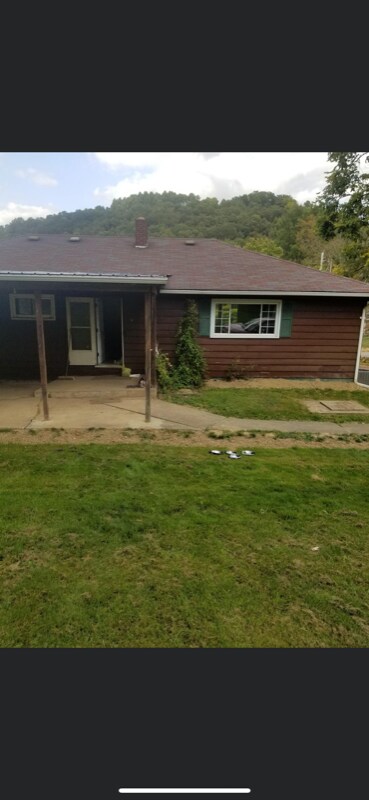 Photo - 2682 Township Rd N