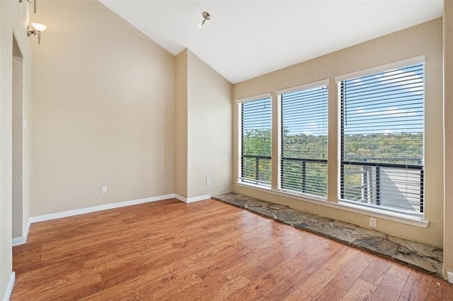 Photo - 2612 San Pedro St Unit 225