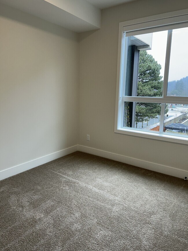 Photo - 45505-45505 Campus Dr