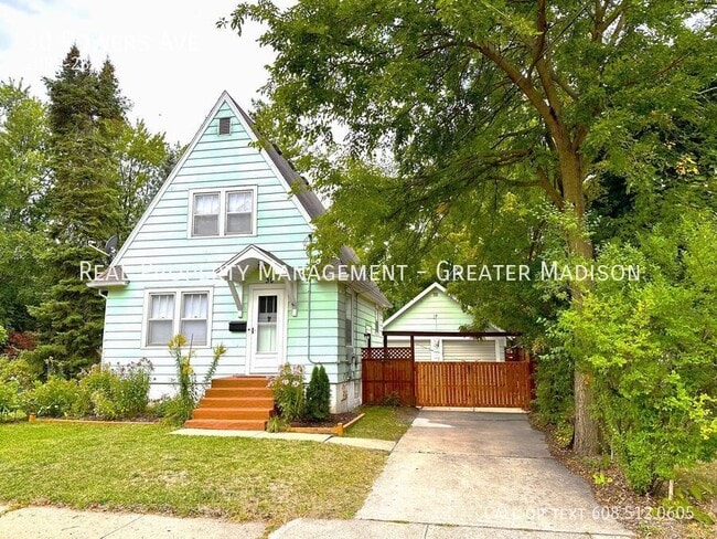 Photo - 30 Powers Ave House