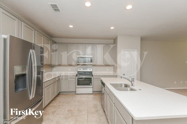 Photo - 6252 Outrigger Rd