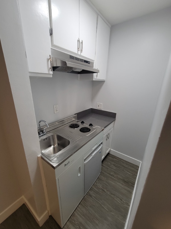 Photo - 6536 La Mirada Ave Unit 4