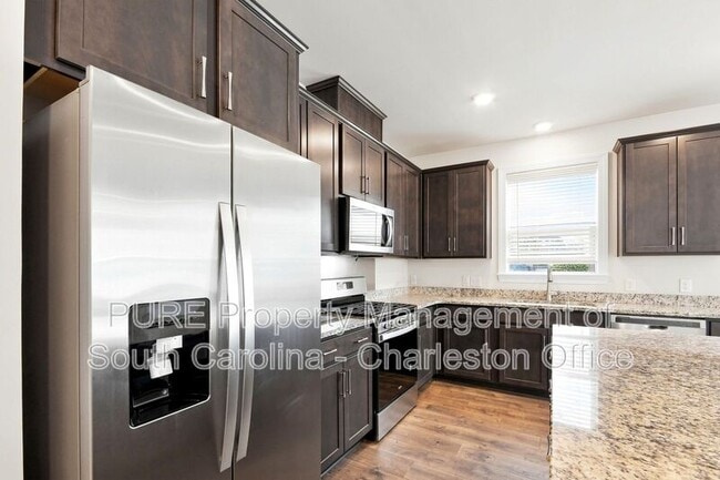 Photo - 803 Lachicotte Creek Dr