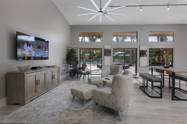 Landings at Coconut Creek