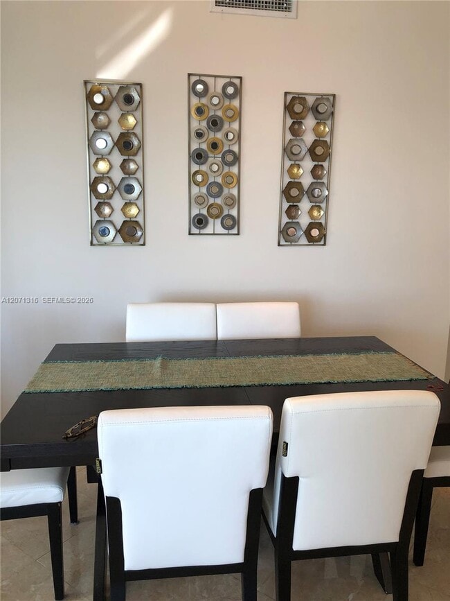 Photo - 801 Brickell Key Blvd Unidad 701