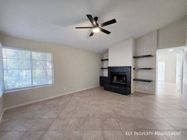 Photo - 908 Coral Isle Way