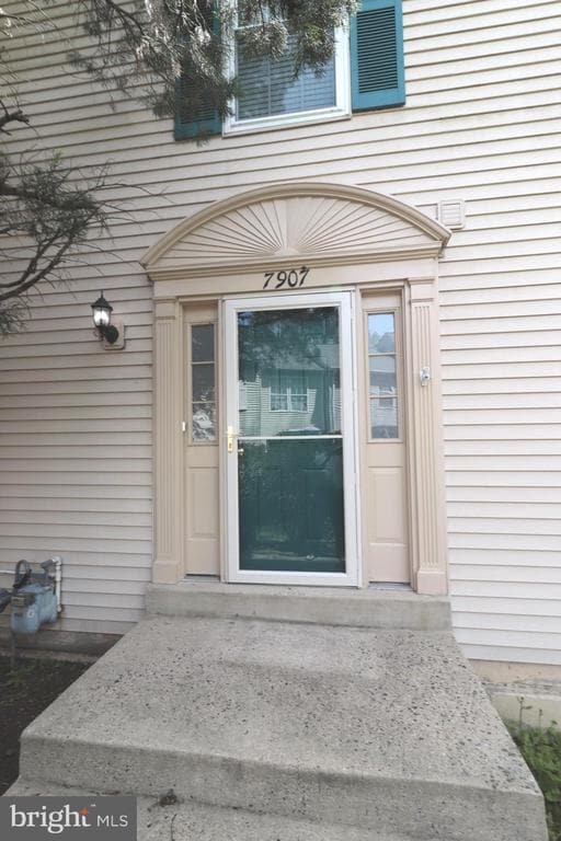 Photo - 7907 Gambrill Ct