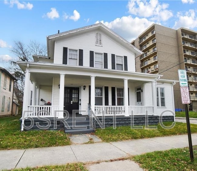 Building Photo - 85 W 2nd St Unit 3