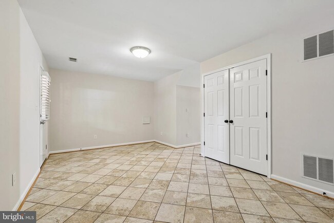 45553 Reading Terrace