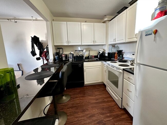 Photo - 872 Massachusetts Ave Unit 307