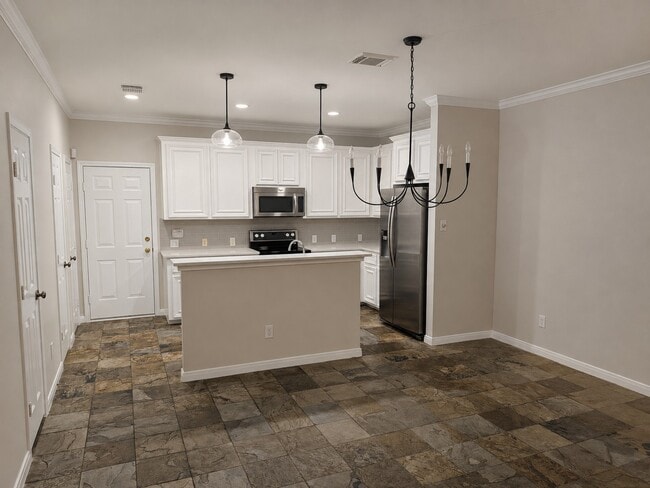 Photo - 1405 Rosalie St
