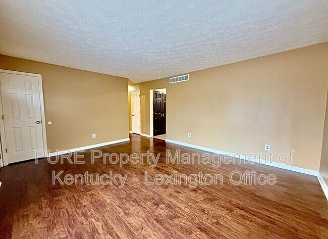 Photo - 3905 Hidden Springs Dr