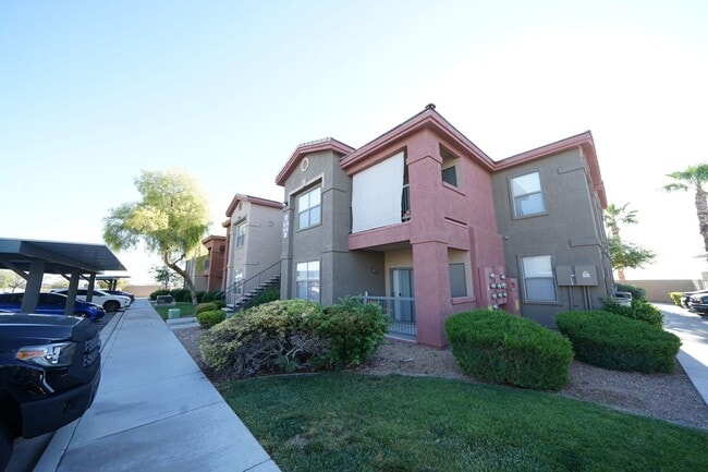 Building Photo - No Showings until 3/8/2022