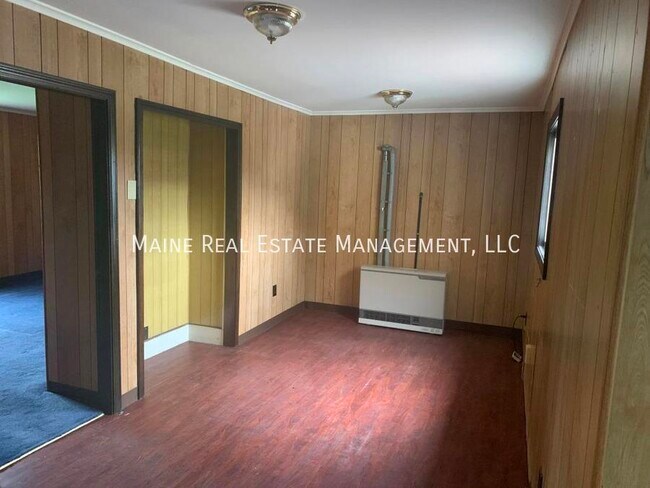 Photo - 575 Main St Apartment Unit 2