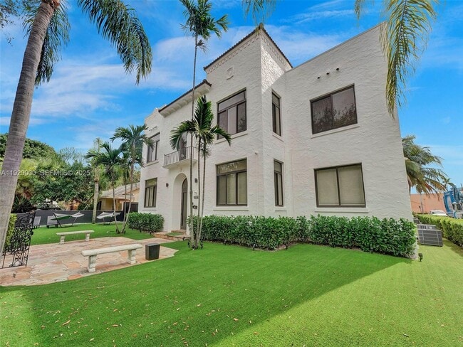 Photo - 1656 Polk St Unit 9