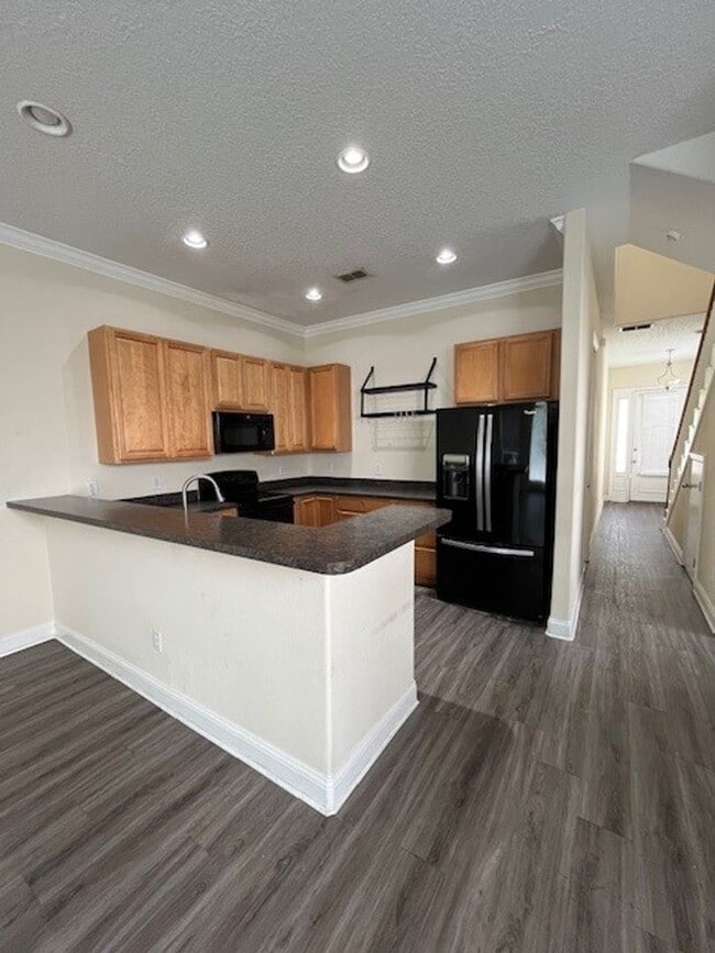 Photo - 3/2.5 Thornton Park***1/2 off first month ...