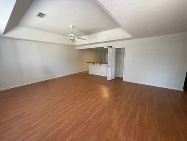 742-744 Meagan Ln