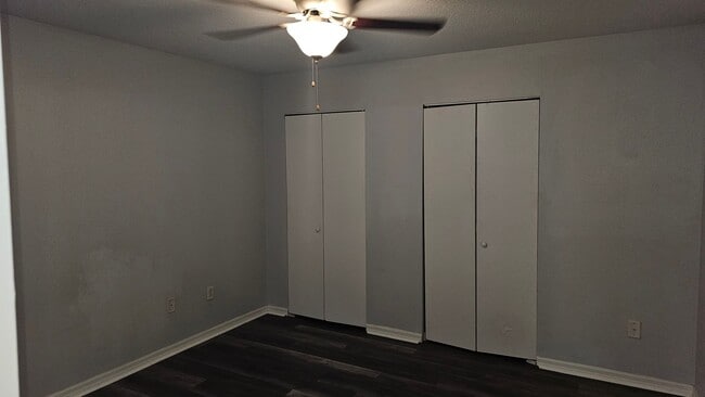 Photo - NICE! 3BED / 2 BATH / 1 CAR GARAGE (HALF DUPLEX)