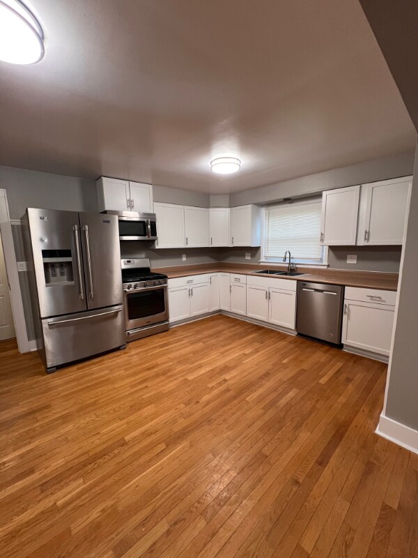 440 E Wilson St Rental For Rent in Batavia, IL