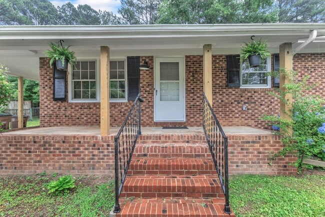 Great Location ! - Great Location ! House