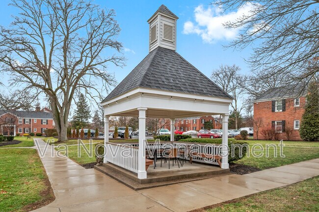 Photo - 836 Thorn St Unit Apt #30