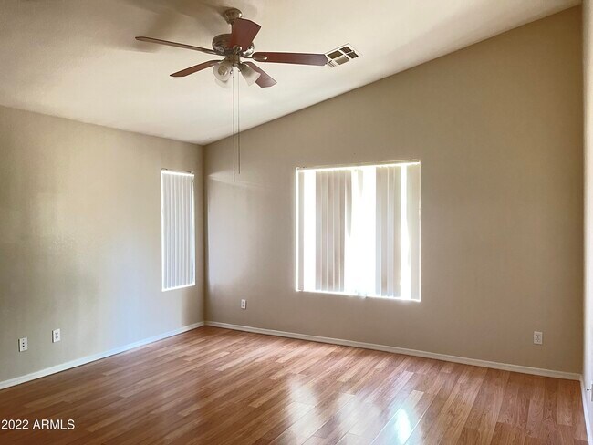 Photo - 4004 S Summer Ct