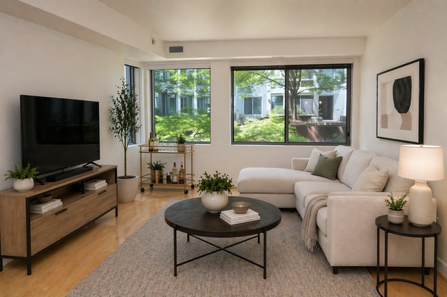 Building Photo - 4101 Albemarle St NW #346 Unit 346
