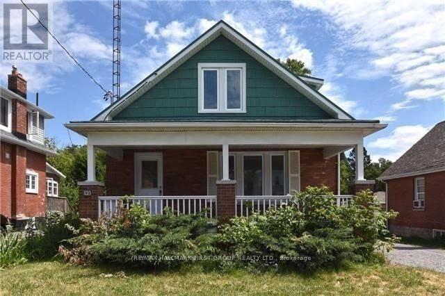 Photo - 93 Park Rd S